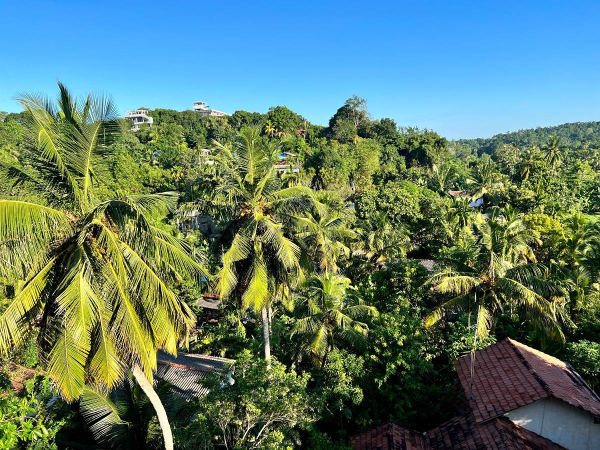 Marino Mirissa Hotel Bagian luar foto